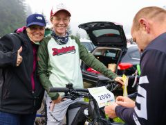 040-W2P01775-2-3771490-w2photo